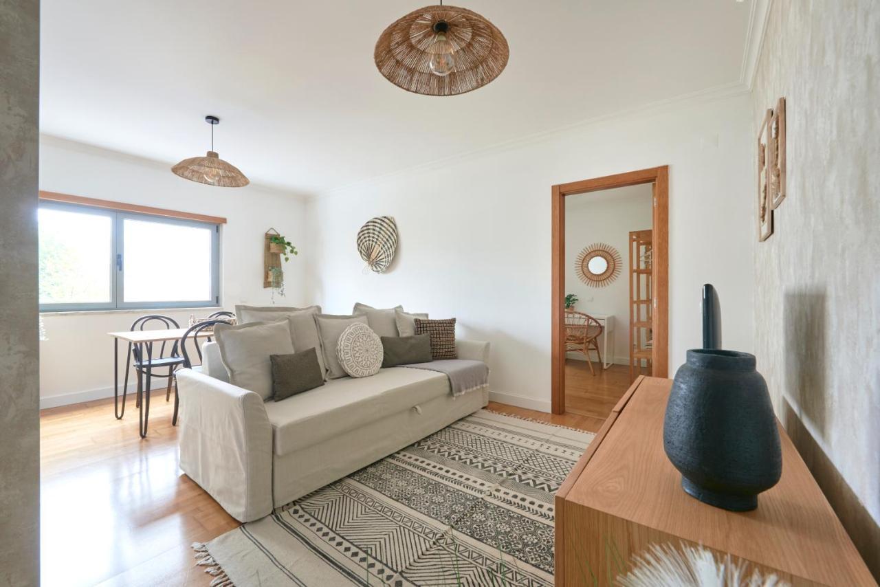 Apartment With Private Terrace & Car Garage Lisbon Luaran gambar