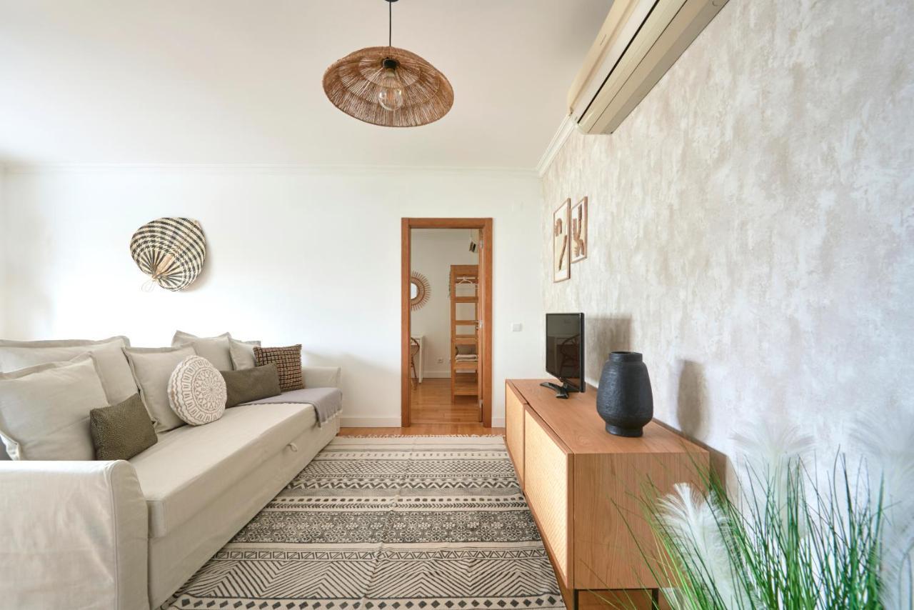 Apartment With Private Terrace & Car Garage Lisbon Luaran gambar
