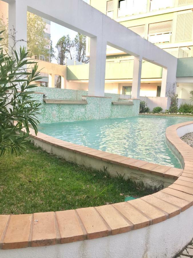 Apartment With Private Terrace & Car Garage Lisbon Luaran gambar